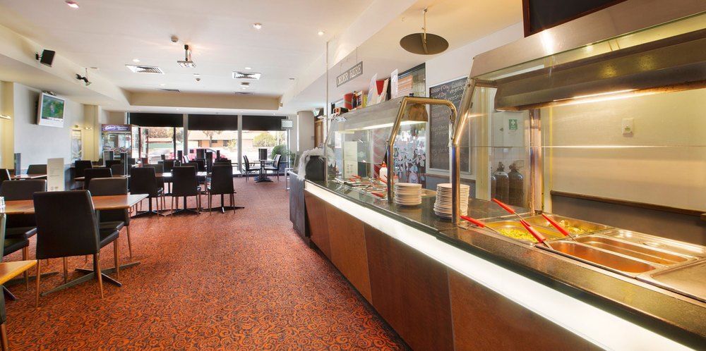 ไนท์แค็ป แอท โรส แอนด์ คราวน์ โฮเต็ล Hotel อลิซาเบธ ภายนอก รูปภาพ